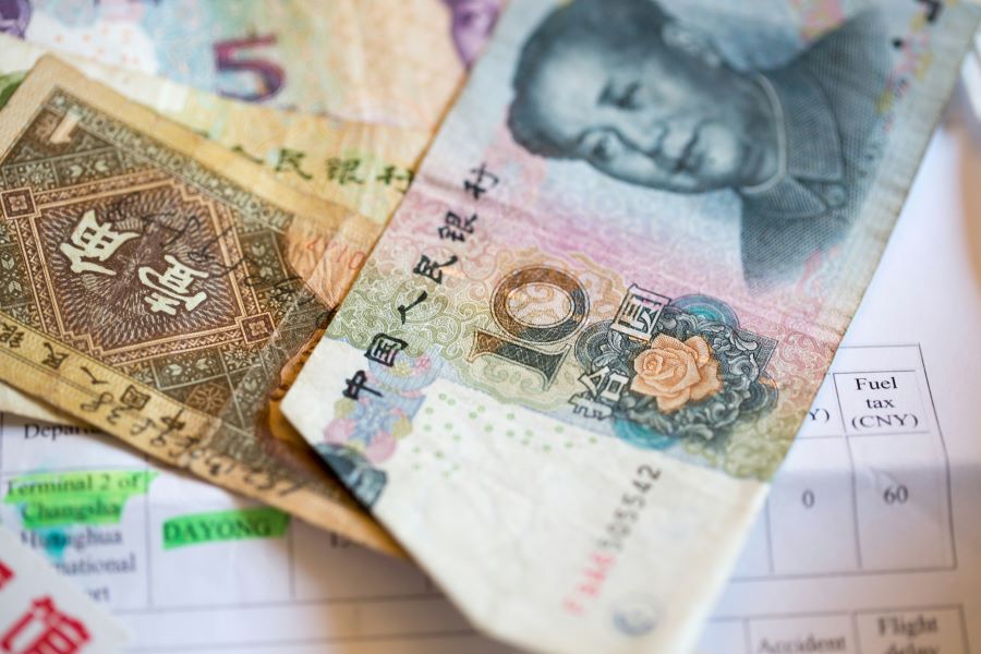 Billete chino en un artÃculo sobre los nuevos estÃmulos económicos de China